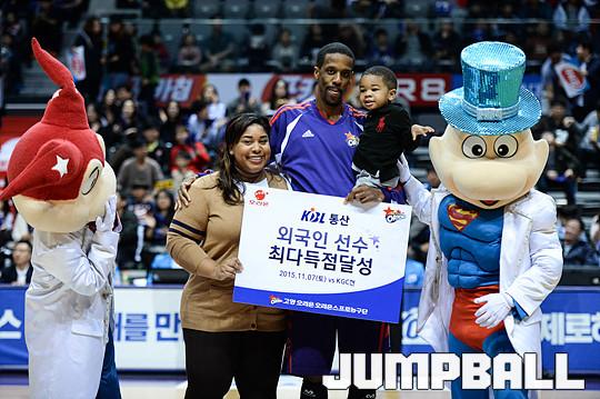 news_20151108190557_DP.jpg