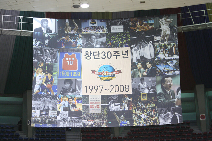 [매거진] 우리가 잊지 말아야 할 역...