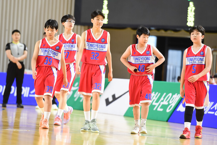 [화보] 아이에스동서 제25회 협회장배 전국초등농구대회 남부초와 통영스포츠 경기 화보