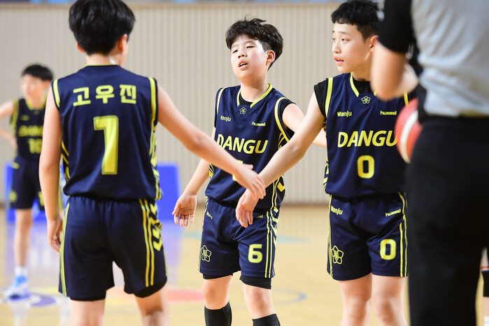 [화보] 아이에스동서 제25회 협회장배 전국초등농구대회 KCC구리와 단구초 경기 화보
