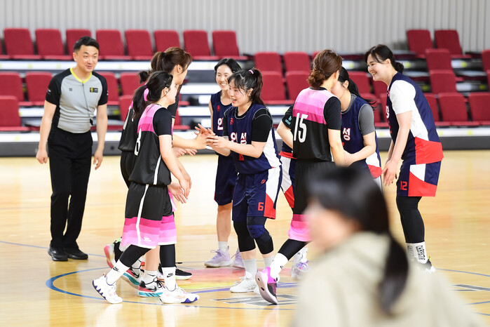 [화보] 제45회 한·일 어머니 농구대회 수피아여고와 인성여고 경기 화보