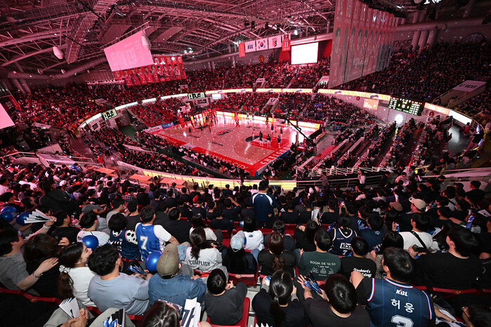 [4강 PO] 안양 정관장, 부산 KCC에 91-83으로 승리