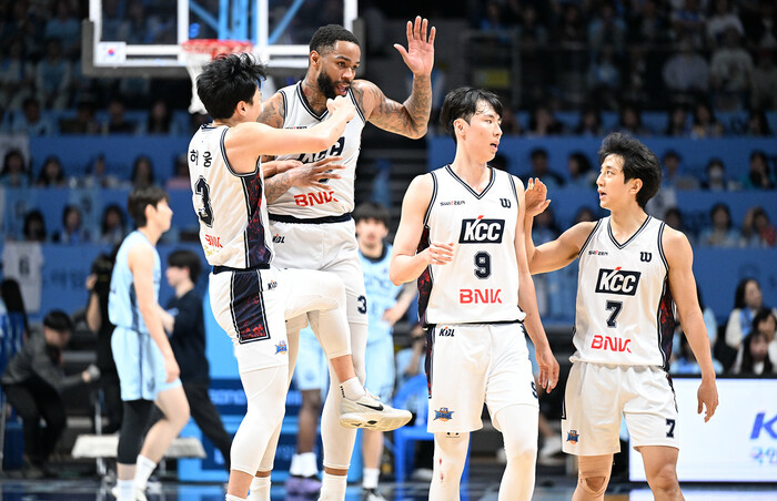 [JB화보] 부산 KCC 챔피언결정전 1차전 승리, 소노에 75-67로 승