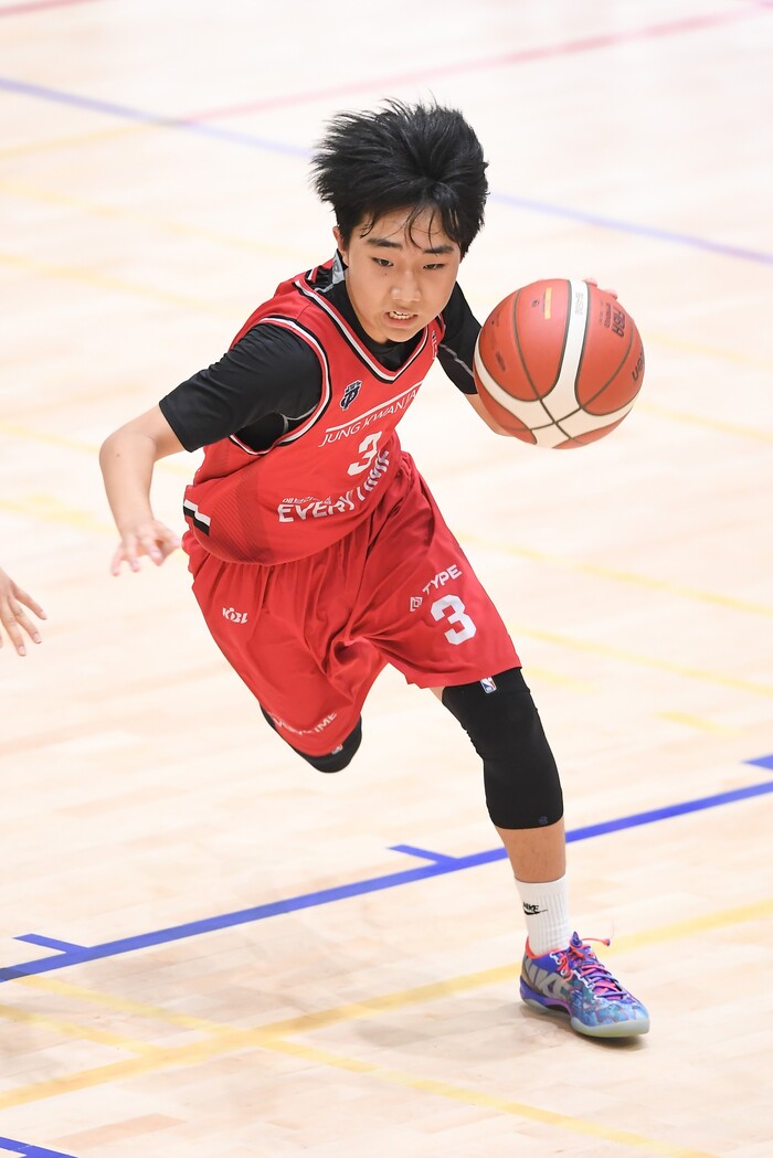[화보] 2026 KBL Y-리그(주말리그) 1주차 1일차, KCC와 정관장의 경기 (정관장 80-65 승)