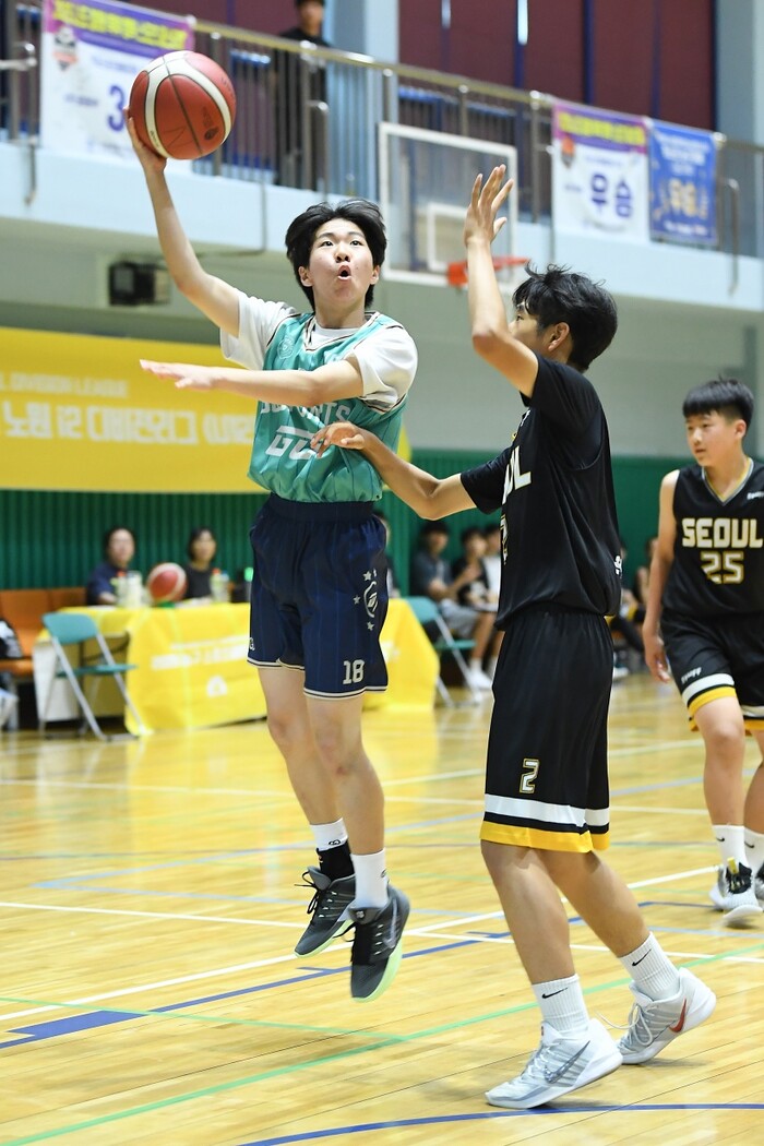 [화보] 2026 농구 스포츠클럽 경기 i1 디비전리그(U15/U14) YNC와 고스포츠의 경기 화보