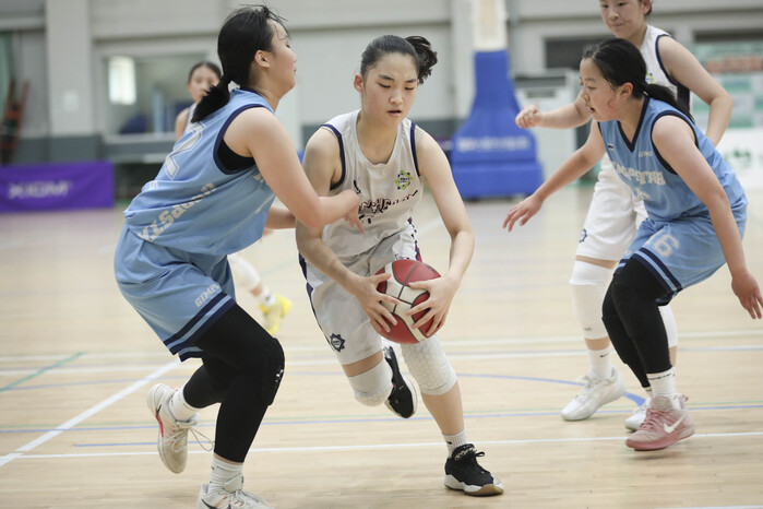 [화보] 하늘내린인제 2026 전국 유소년 농구대회 여초부 결승전 화보