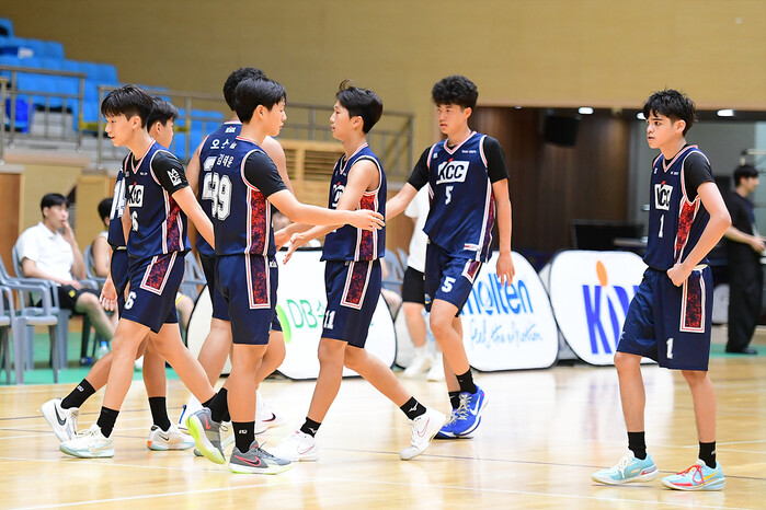[2026 유스클럽] 'DB손해보험 2026 KBL 유스클럽 농구대회 in 제천' 1일차 예선,  KCC와 LG U14 경기 화보
