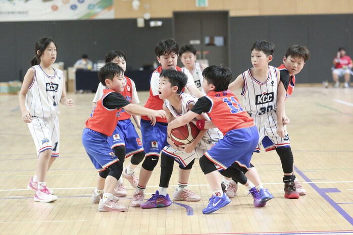 [화보] 제5회 제천시 의림지배 챔피언십 유소년 농구대회 U9 6강 경기 화보 (이승민농구교실 20-10 KCC 구리다산)
