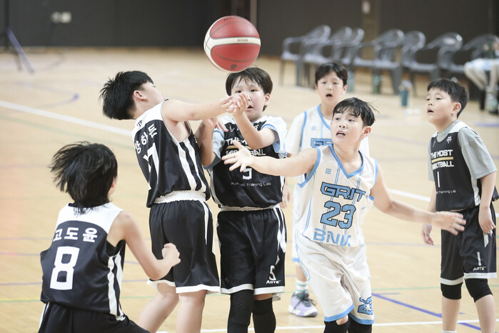 [화보] 제5회 제천시 의림지배 챔피언십 유소년 농구대회 U10 4강 경기 화보 (동탄 더모스트 45-20 부산 더그릿)