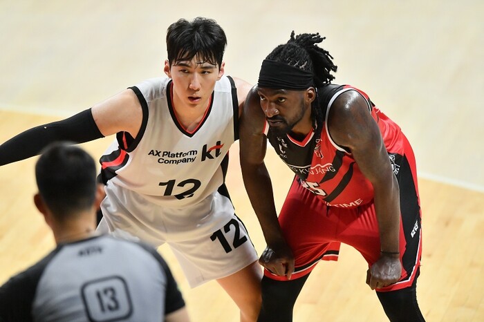 [오픈매치] 안양 정관장과 수원 KT의 경기 (정관장 75-72 승)