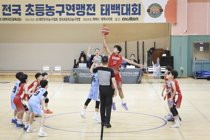 [화보] 2026 추계전국초등농구연맹전 태백대회 남초부 12강 경기 화보 (서울삼광초 47-69 남부초)